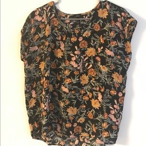 Forever 21 Black Floral Short-Sleeved Top